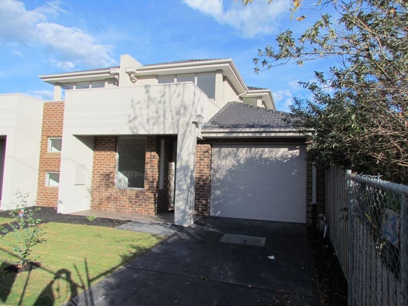 1/5 O’Connor Road, Knoxfield VIC 3180