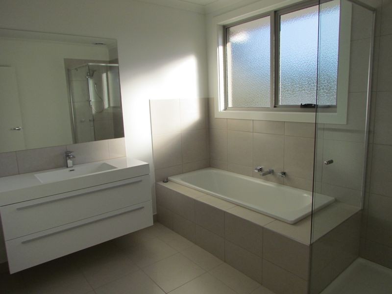 1/5 O’Connor Road, Knoxfield VIC 3180