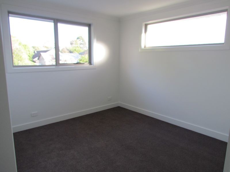 1/5 O’Connor Road, Knoxfield VIC 3180