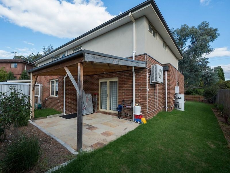 1/4 Hillview Avenue, Rowville VIC 3178
