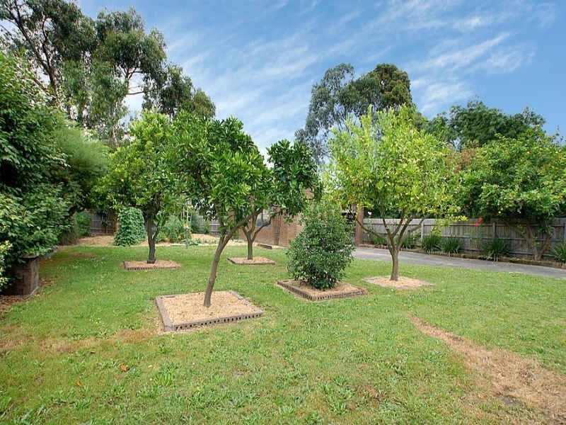 88 Loretto Avenue, Ferntree Gully VIC 3156