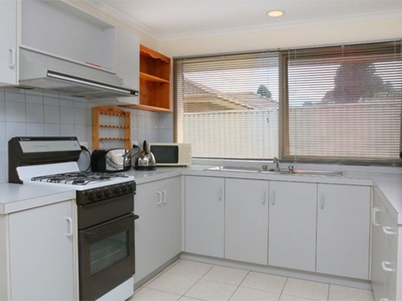 16 Towt Court, Rowville VIC 3178