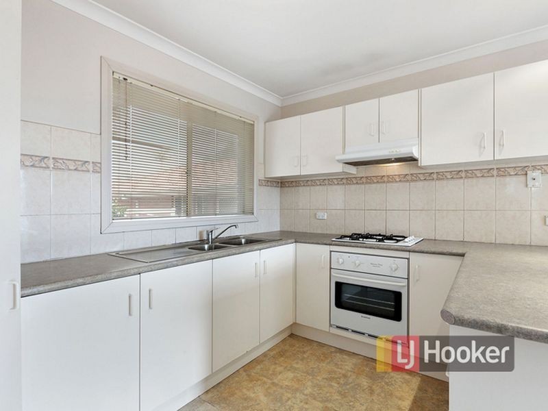 1/11 Lakeview Avenue, Rowville VIC 3178