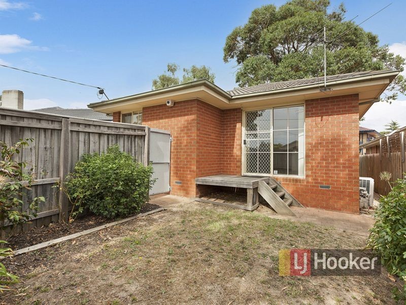 1/11 Lakeview Avenue, Rowville VIC 3178