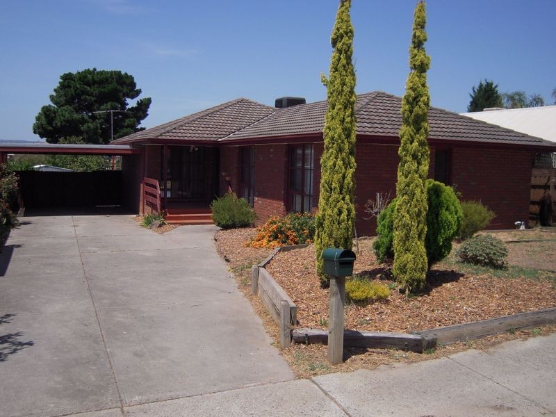 24 Karoo Road, Rowville VIC 3178