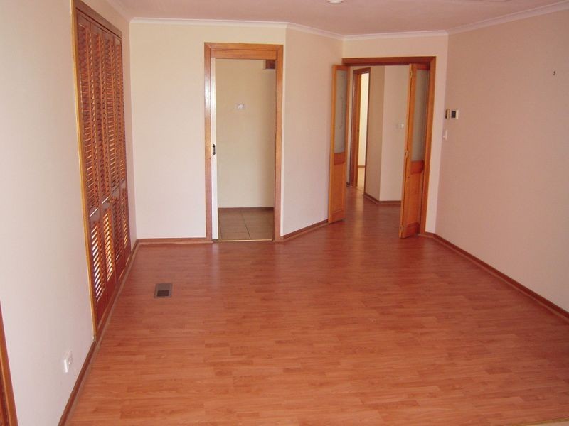 24 Karoo Road, Rowville VIC 3178