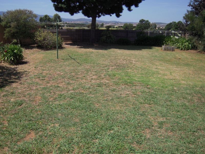 24 Karoo Road, Rowville VIC 3178