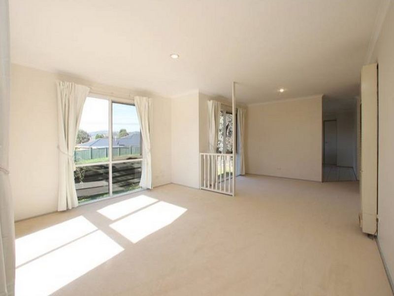 1 Streeton Court, Rowville VIC 3178