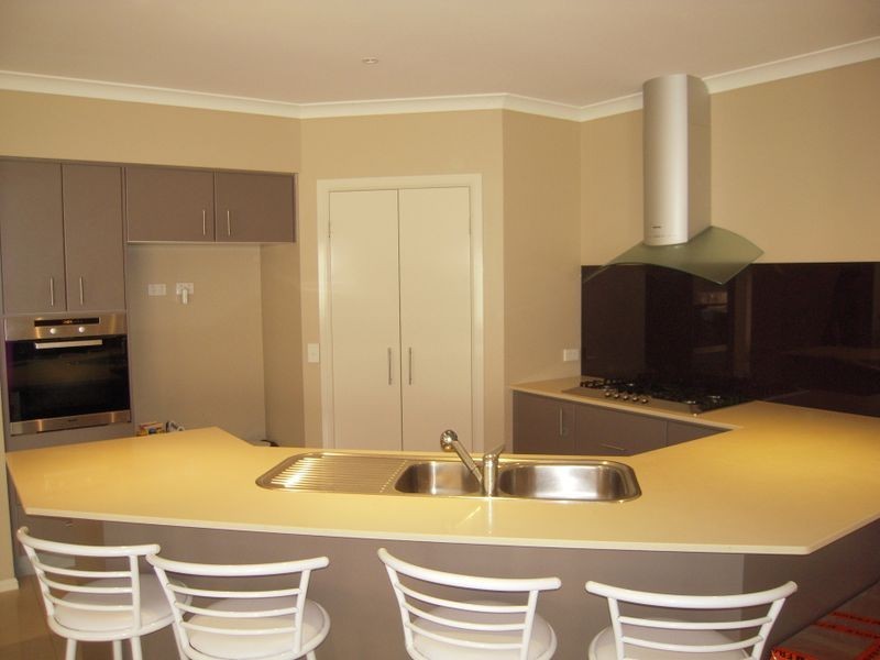 4 Wagtail Court, Narre Warren VIC 3805