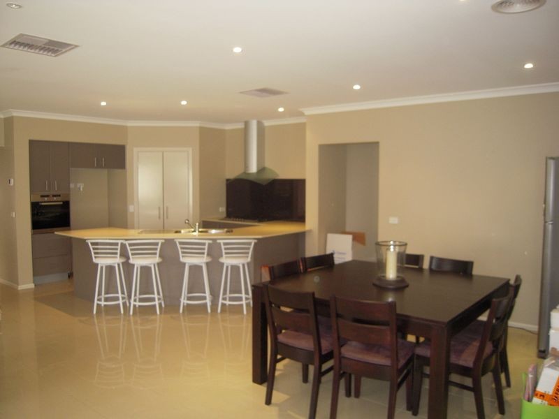 4 Wagtail Court, Narre Warren VIC 3805