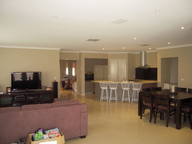 4 Wagtail Court, Narre Warren VIC 3805