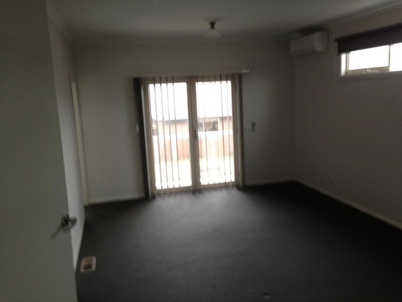 19 Wembley Circuit, Pakenham VIC 3810