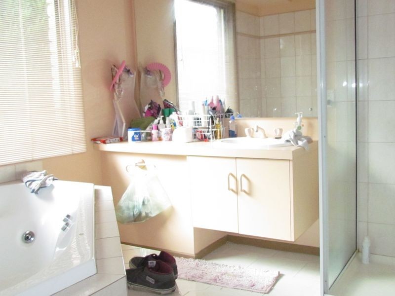 30 Bianca Court, Rowville VIC 3178