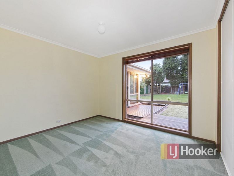 18 Linnel Court, Rowville VIC 3178