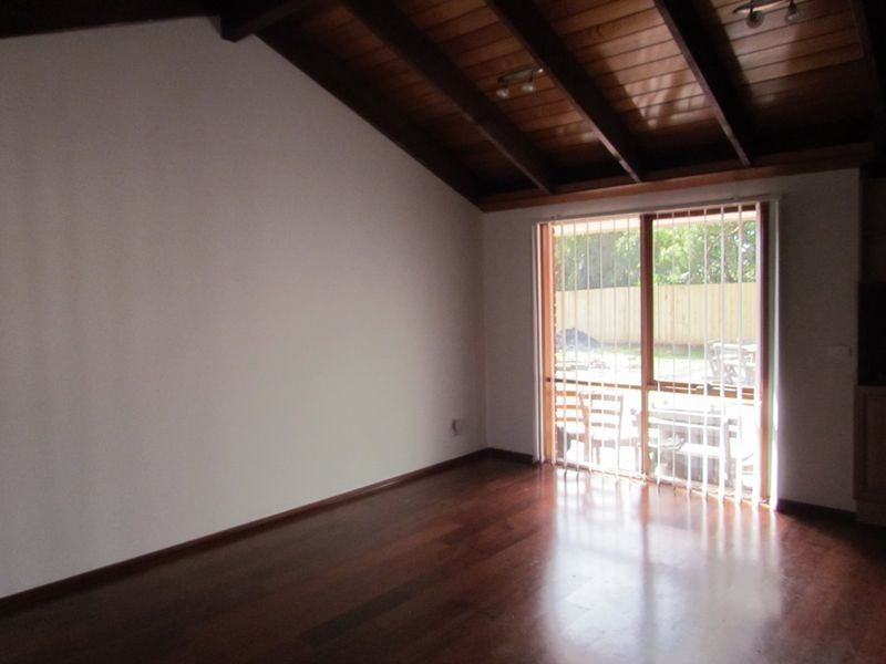 1/23 Bemersyde Drive, Berwick VIC 3806