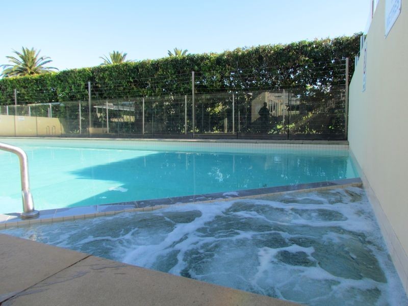 114 Sovereign Manors Crescent, Rowville VIC 3178