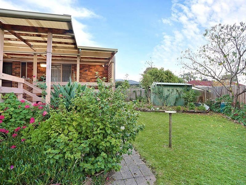 13 Mantung Cres, Rowville VIC 3178