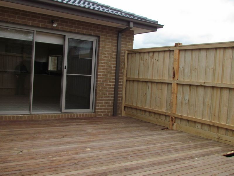 2/872 Waverley Road, Wheelers Hill VIC 3150