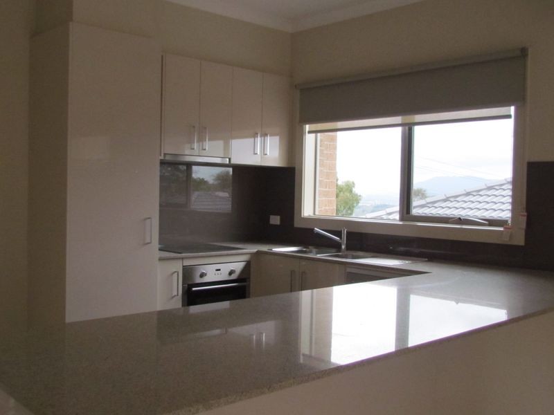 2/872 Waverley Road, Wheelers Hill VIC 3150