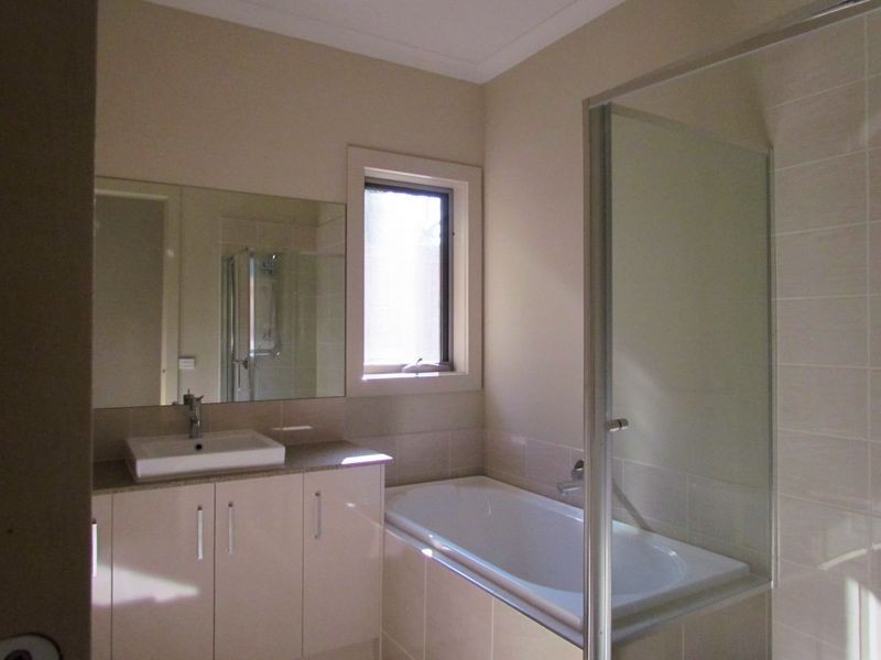 3/872 Waverley Road, Wheelers Hill VIC 3150