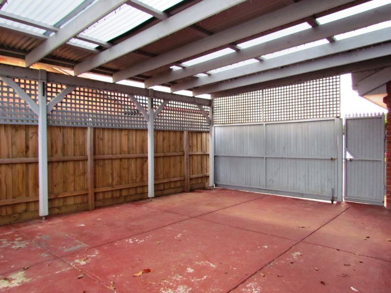 11 Surat Place, Rowville VIC 3178