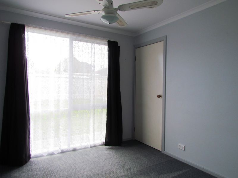 11 Surat Place, Rowville VIC 3178