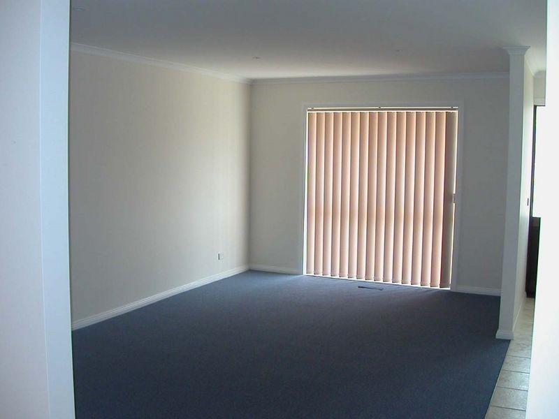 1/5 Kate Place, Ferntree Gully VIC 3156