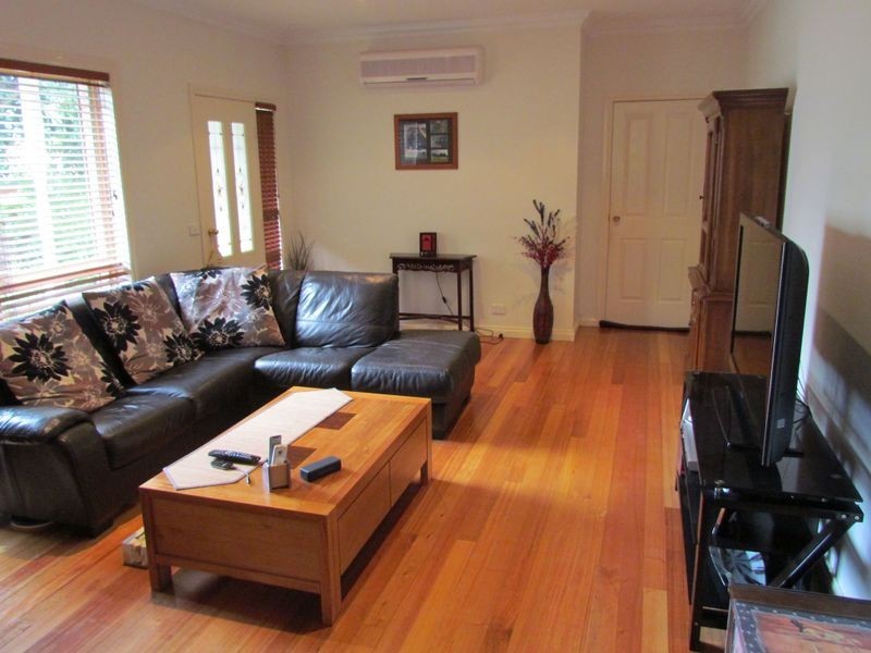 2/239 Boronia Road, Boronia VIC 3155