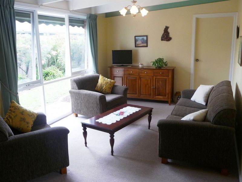 271 Dandelion Drive, Rowville VIC 3178