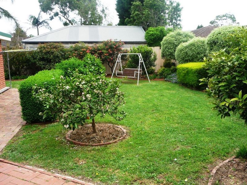 271 Dandelion Drive, Rowville VIC 3178