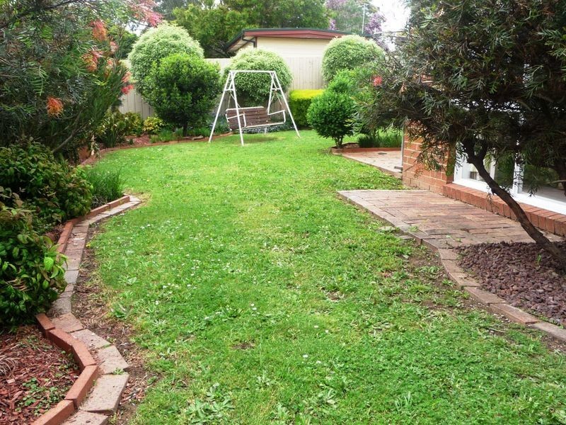 271 Dandelion Drive, Rowville VIC 3178