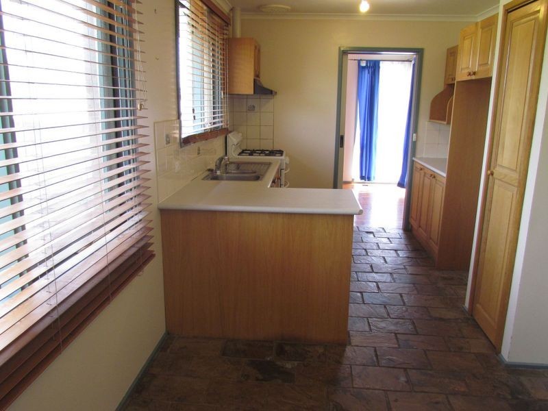 30 Stamford Crescent, Rowville VIC 3178