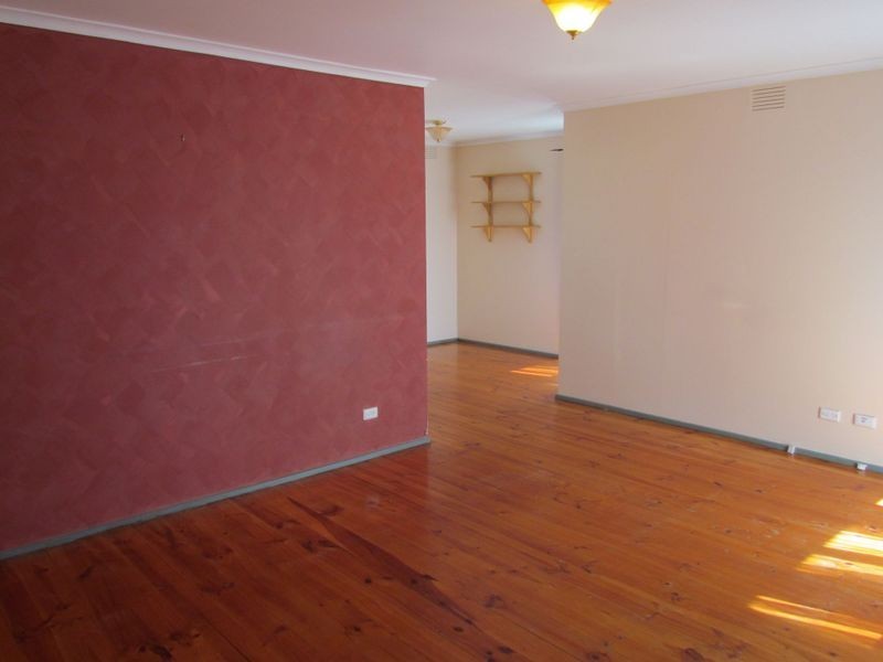 30 Stamford Crescent, Rowville VIC 3178