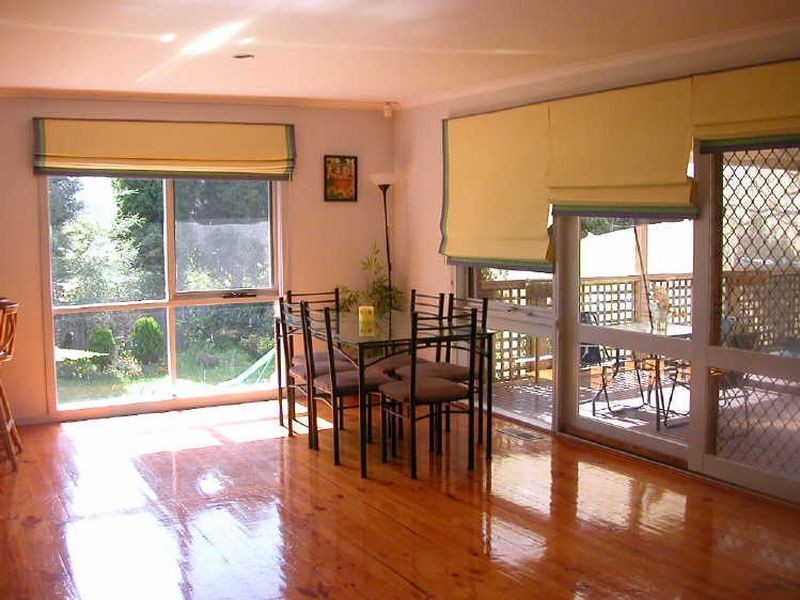 4 Erskine Drive, Rowville VIC 3178