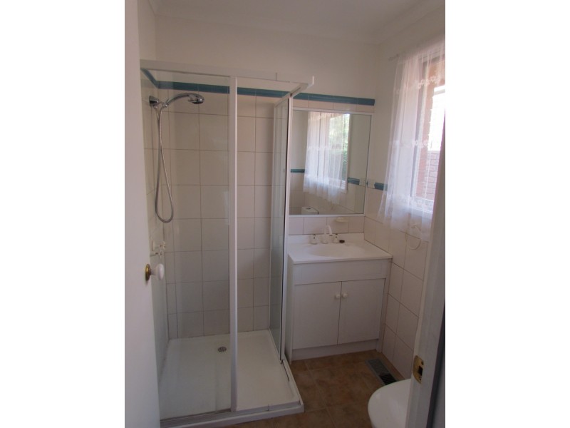 10 Clondara Drive, Rowville VIC 3178