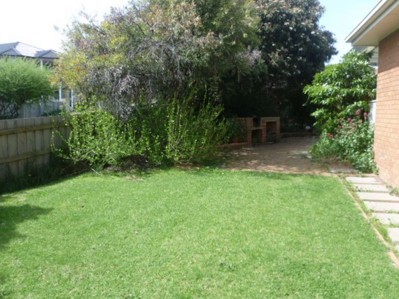 10 Clondara Drive, Rowville VIC 3178