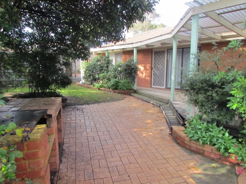 10 Clondara Drive, Rowville VIC 3178