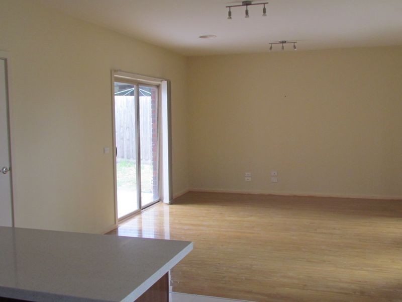 1/699-701 Heatherton Road, Clayton South VIC 3169