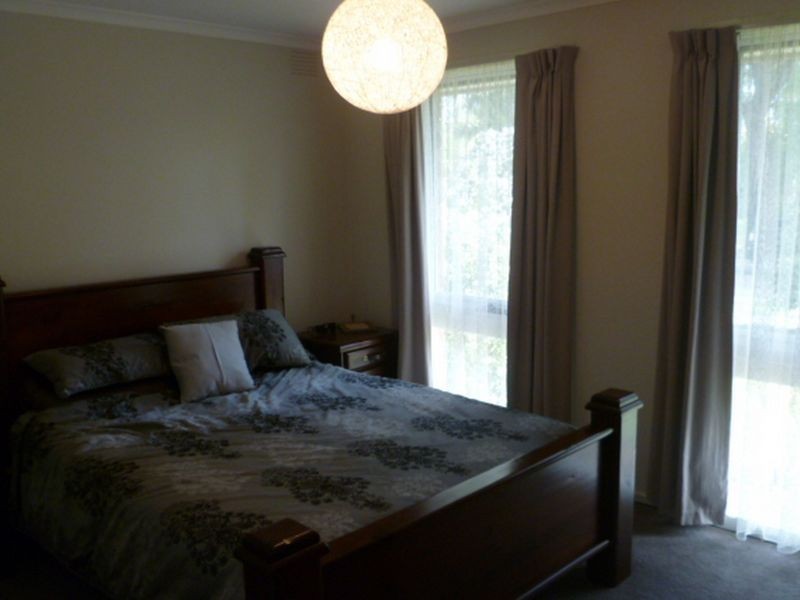 4 Balmoral Court, Rowville VIC 3178