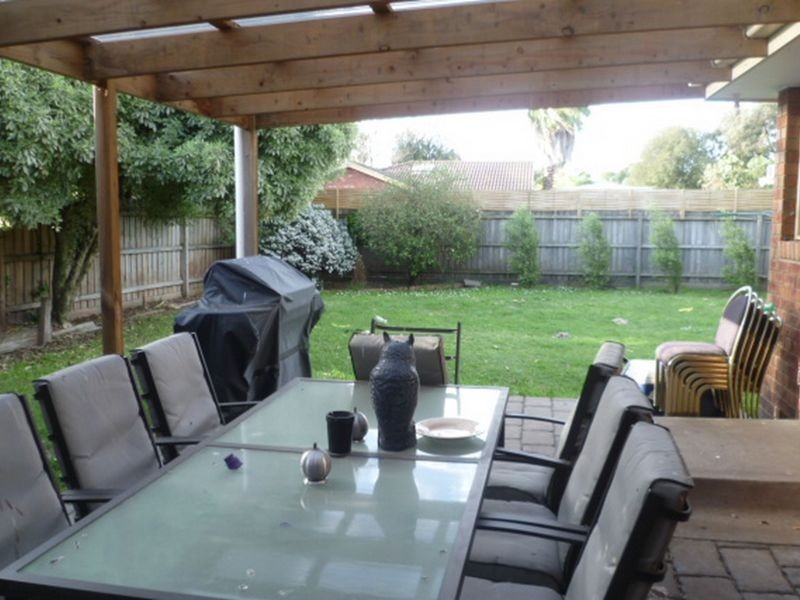 4 Balmoral Court, Rowville VIC 3178