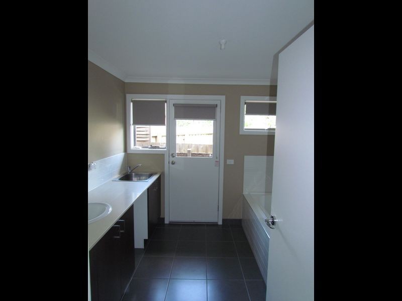 2/44 Willow Avenue, Rowville VIC 3178