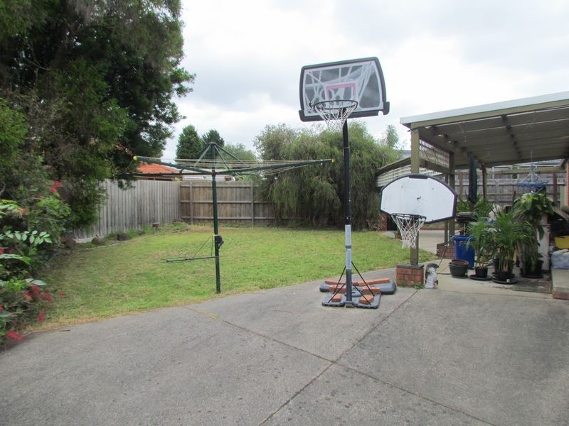 3 Turramurra Drive, Rowville VIC 3178