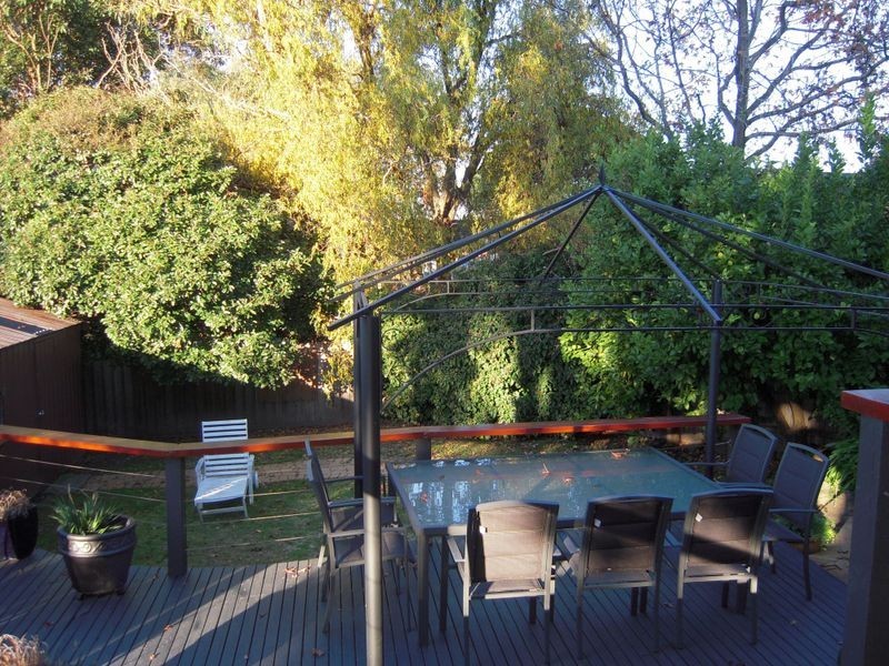 36 Debra Street, Rowville VIC 3178