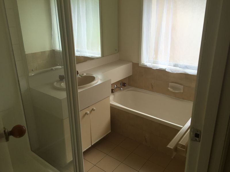 60 Mantung Crescent, Rowville VIC 3178