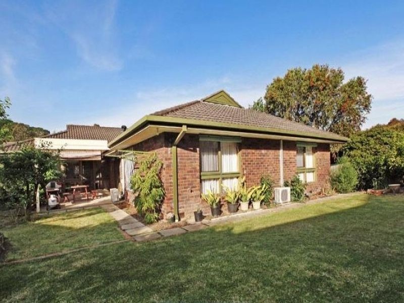 12 Felgate Parade, Vermont South VIC 3133
