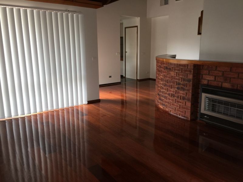 23 Bemersyde Drive, Berwick VIC 3806