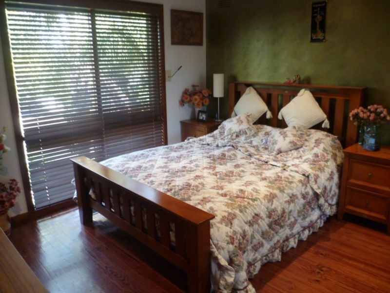 56 Fernbank Crescent, Mulgrave VIC 3170