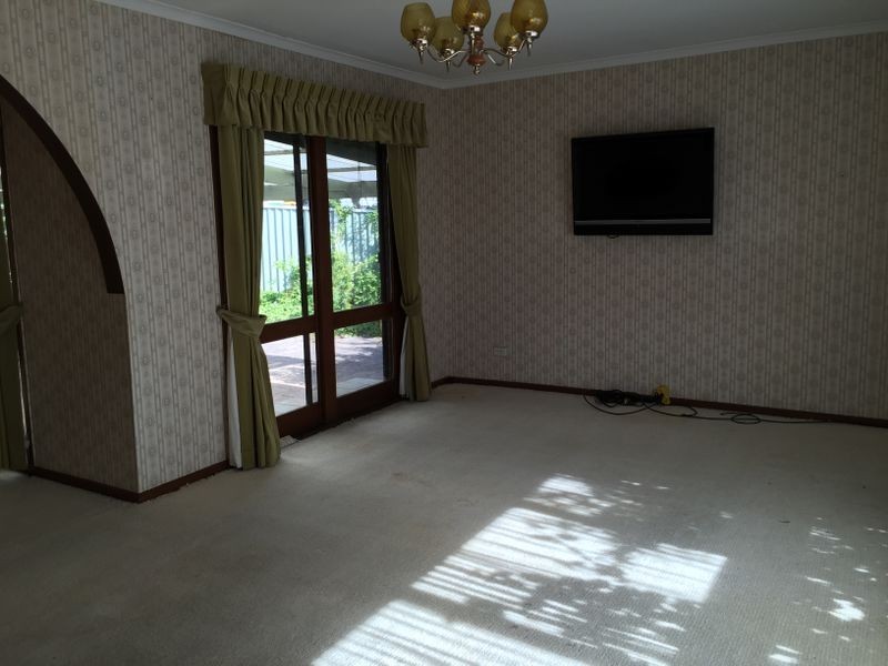 24 Melissa Grove, Vermont South VIC 3133