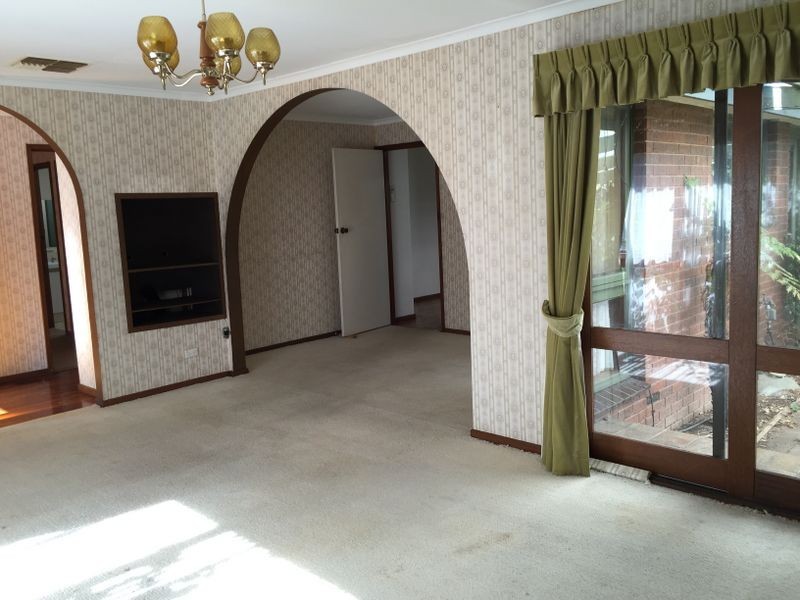 24 Melissa Grove, Vermont South VIC 3133