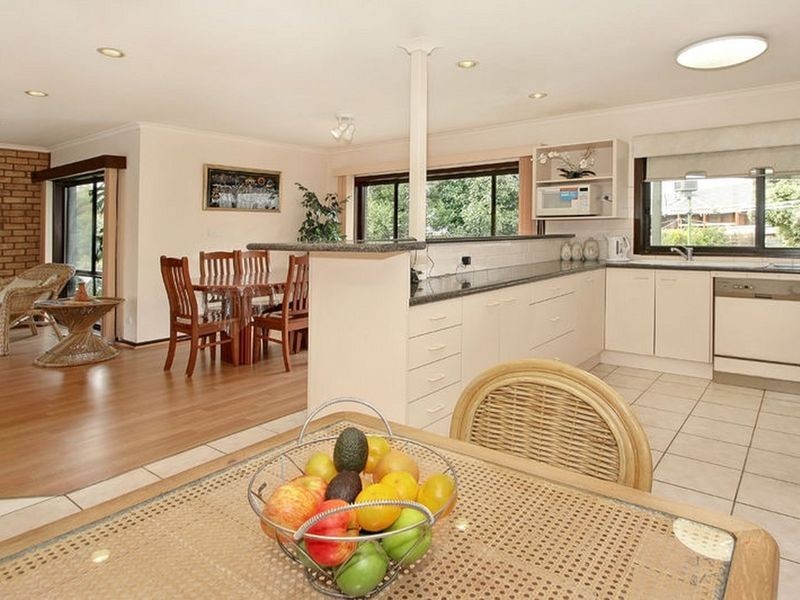 35 Cardinia Way, Rowville VIC 3178